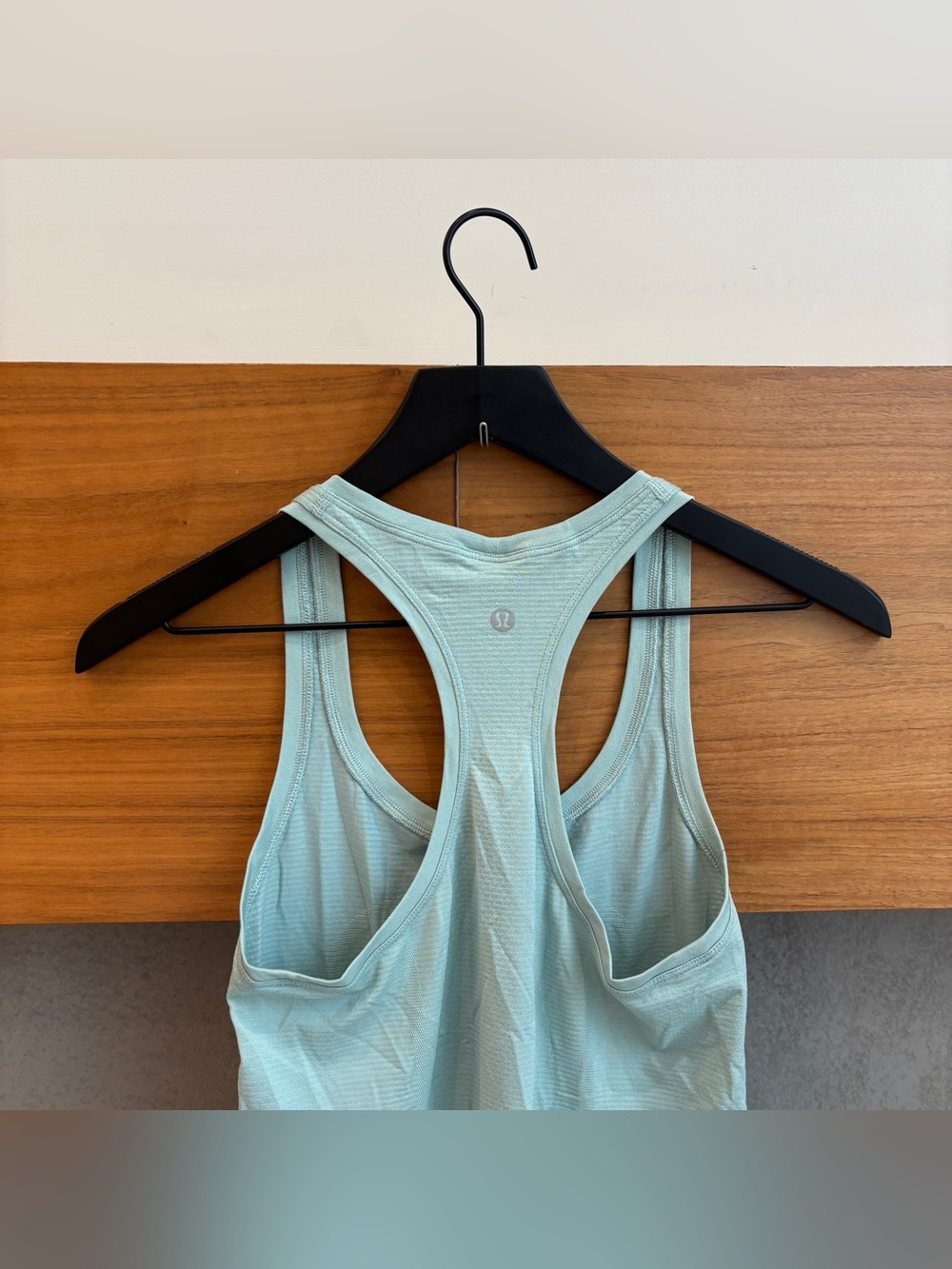 Lululemon Swiftly Tech Racerback Tank, Size 4 - Picture 6 of 7